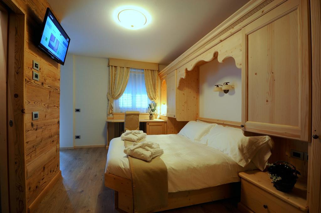 Agritur Melissa Villa Croviana Oda fotoğraf